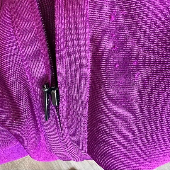 MARCIANO Purple V-Neckline Bandage Dress Size S. - Picture 10 of 13